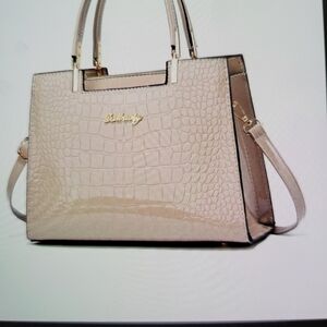 Beige shoulder handbag OS for women, for all occasions . VERY DEMURE !